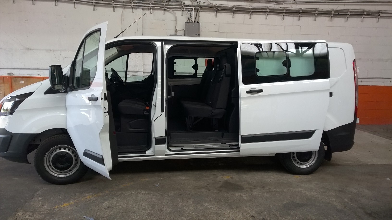 6 seater crew cab vans for sale
